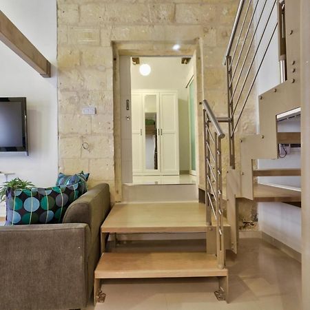 Charming Valletta 1 Bedroom Apartment Off Republic Street Sleeps 4 エクステリア 写真
