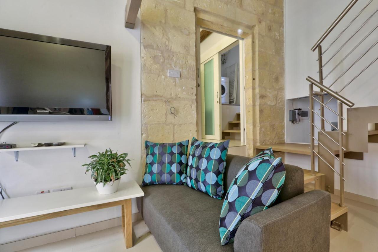 Charming Valletta 1 Bedroom Apartment Off Republic Street Sleeps 4 エクステリア 写真