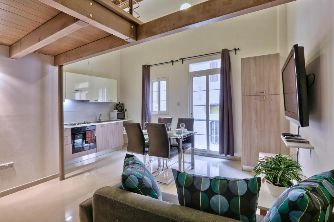 Charming Valletta 1 Bedroom Apartment Off Republic Street Sleeps 4 エクステリア 写真