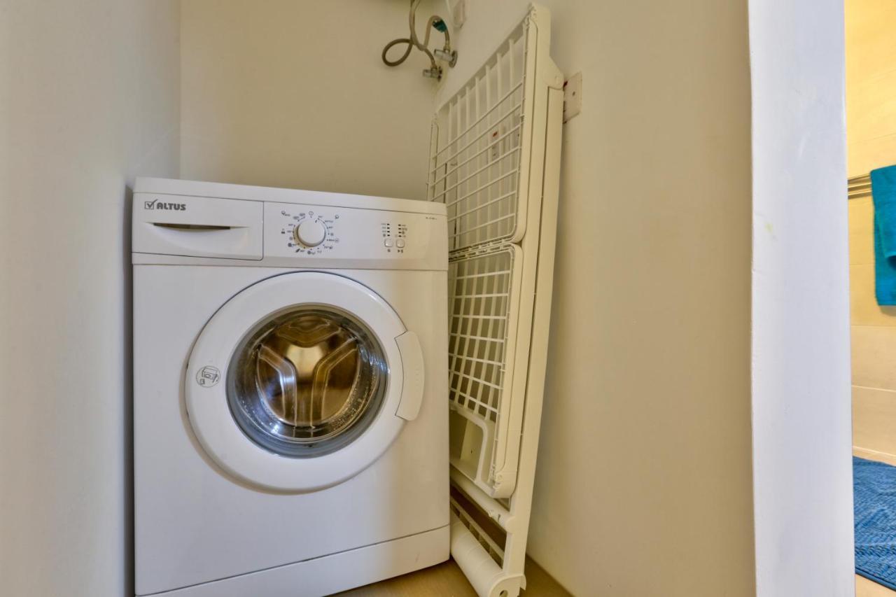 Charming Valletta 1 Bedroom Apartment Off Republic Street Sleeps 4 エクステリア 写真